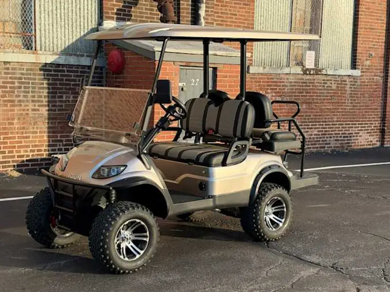 2022 Icon i40L — photo 1 of 7