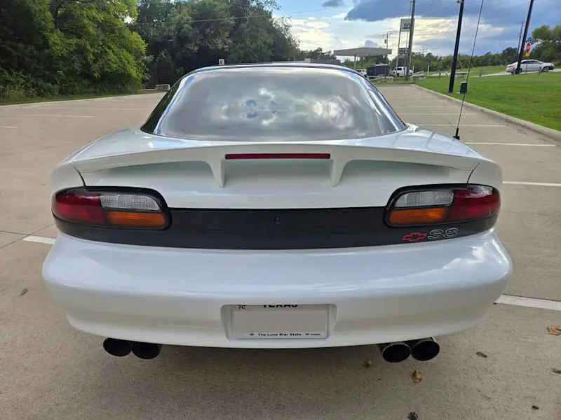 2002 Chevrolet Camaro SS — photo 4 of 8