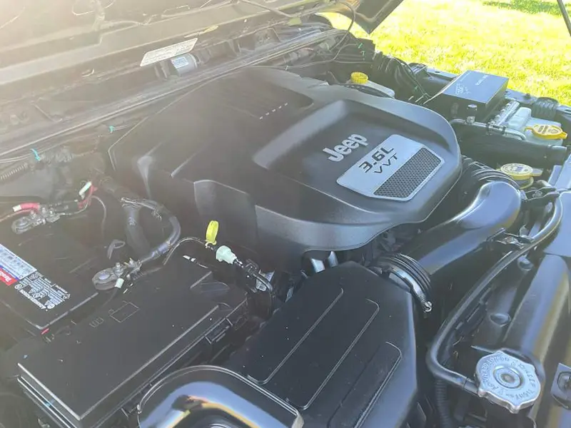 2013 Jeep Wrangler Unlimited Sport — photo 8 of 8