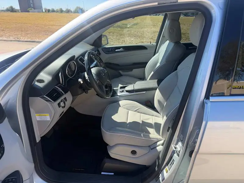 2014 Mercedes-Benz ML350 — photo 7 of 8