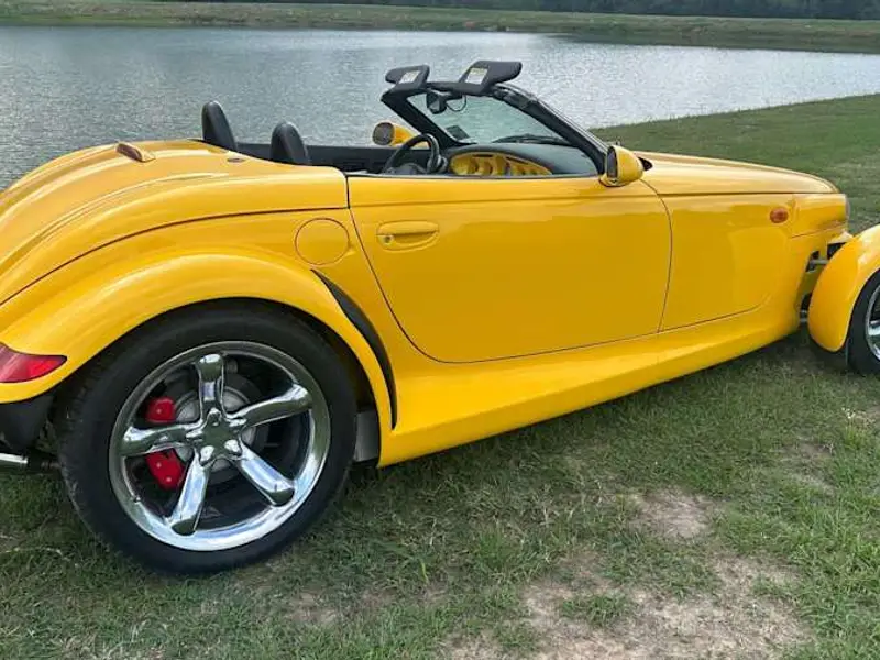 2000 Plymouth Prowler — photo 3 of 8