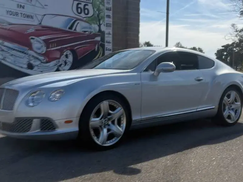 2012 Bentley Continential GT — photo 2 of 8