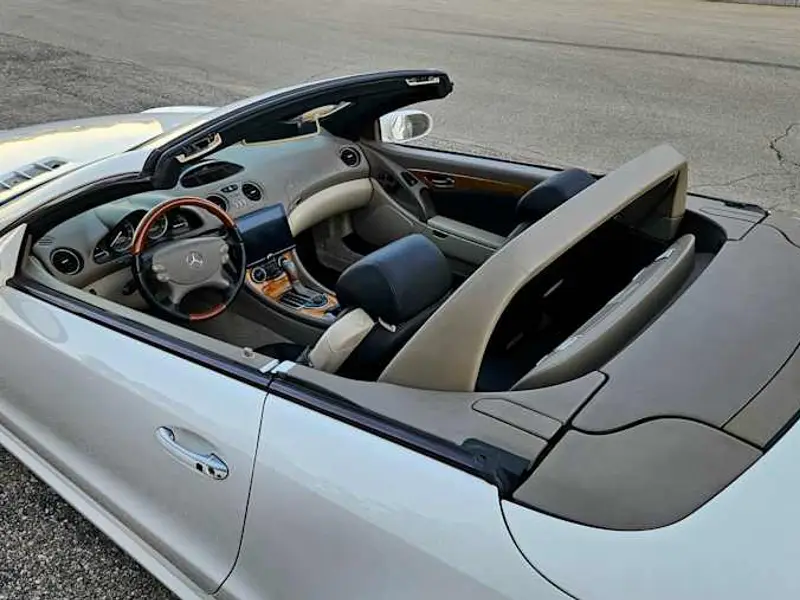 2004 Mercedes-Benz SL600 — photo 7 of 8