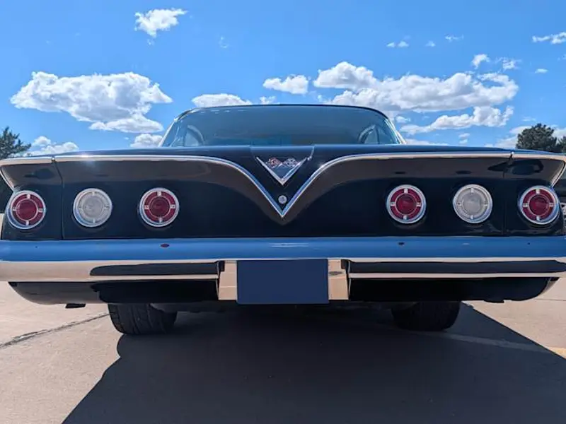 1961 Chevrolet Impala SS — photo 5 of 8