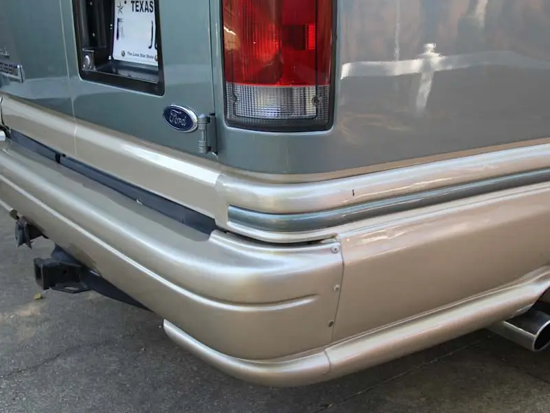 2006 Ford E-350 Regency High Top — photo 7 of 8