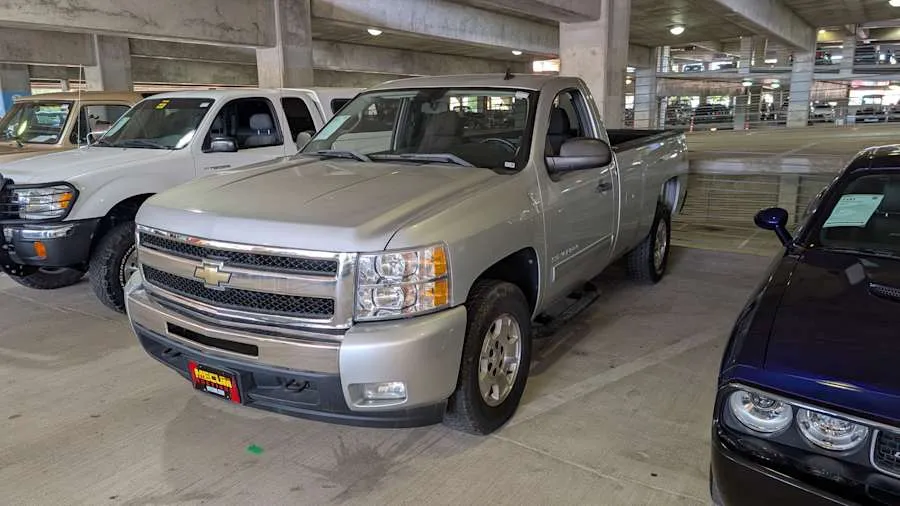Silver 2011 Chevrolet Silverado