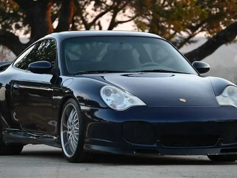 2003 Porsche 911 Carrera 4S — photo 4 of 8