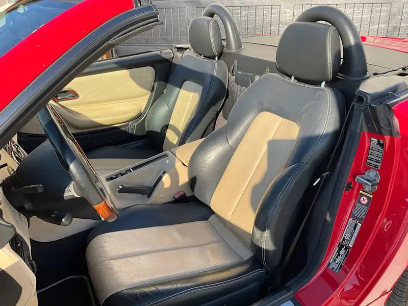 2001 Mercedes-Benz SLK320 — photo 8 of 8