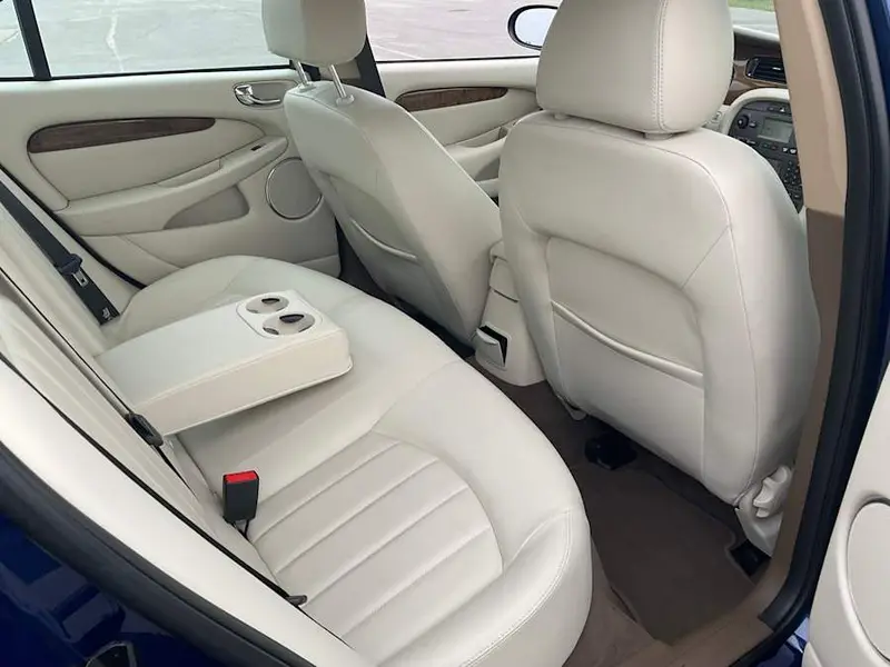 2005 Jaguar X-Type — photo 5 of 8