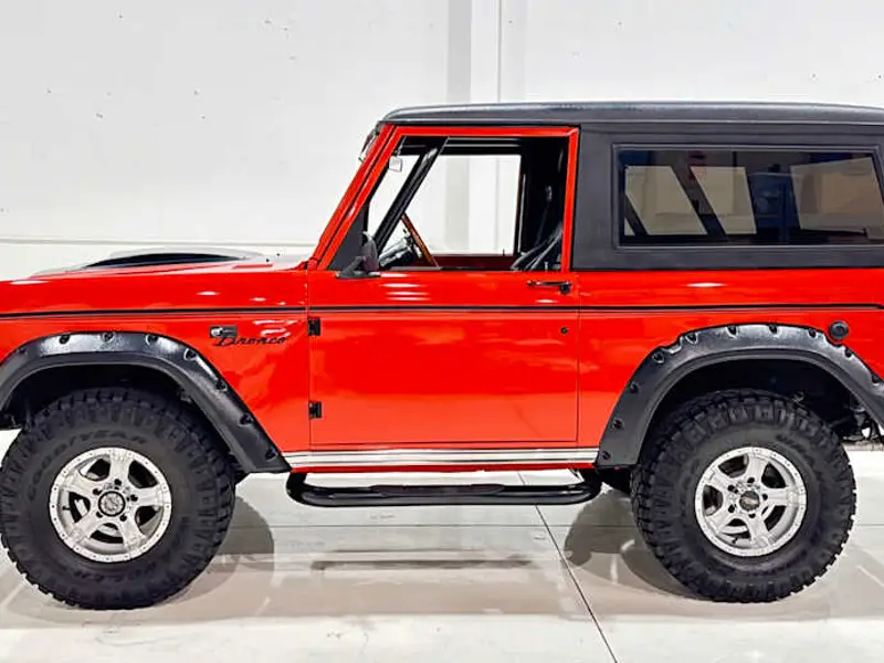 1970 Ford Bronco — photo 2 of 8