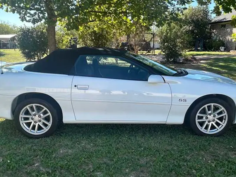2002 Chevrolet Camaro SS — photo 5 of 8