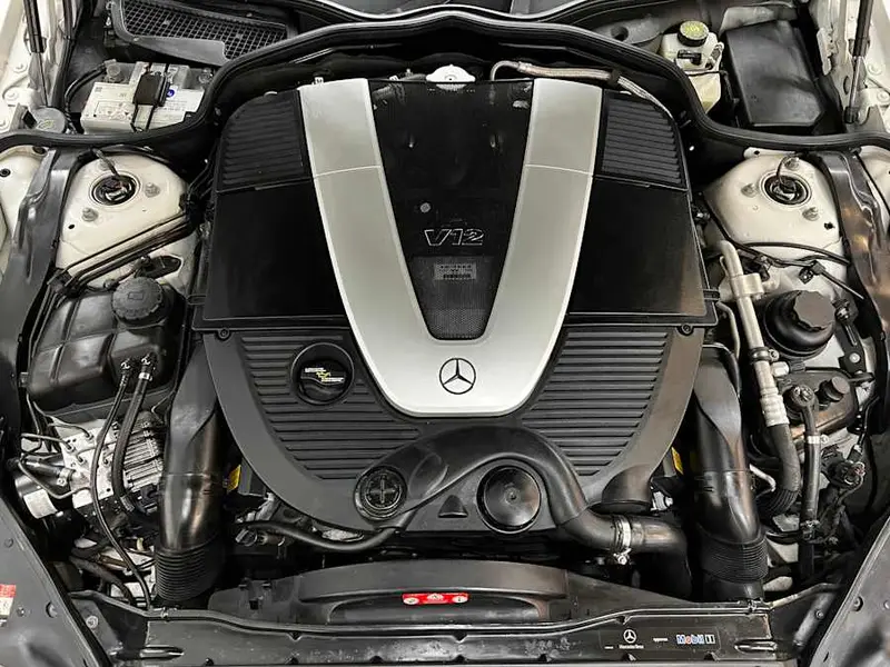 2004 Mercedes-Benz SL600 — photo 8 of 8