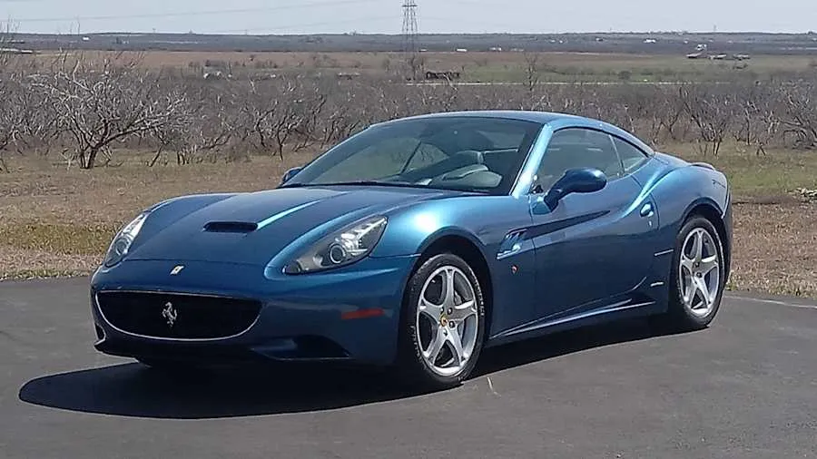 Blue Metallic 2011 Ferrari California
