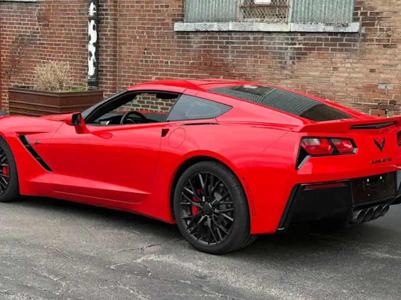 2014 Chevrolet Corvette — photo 3 of 8