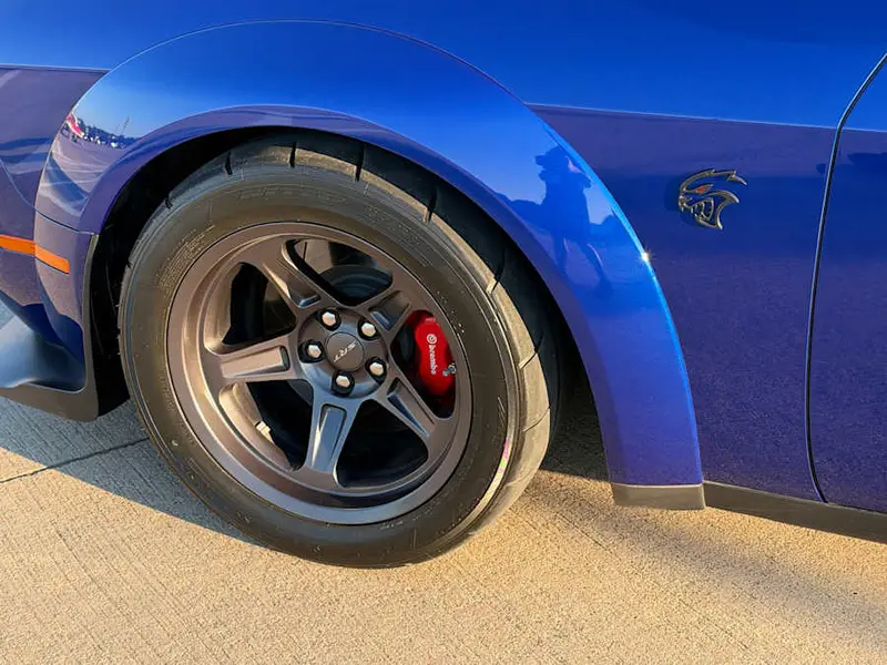 2020 Dodge Challenger SRT — photo 6 of 8