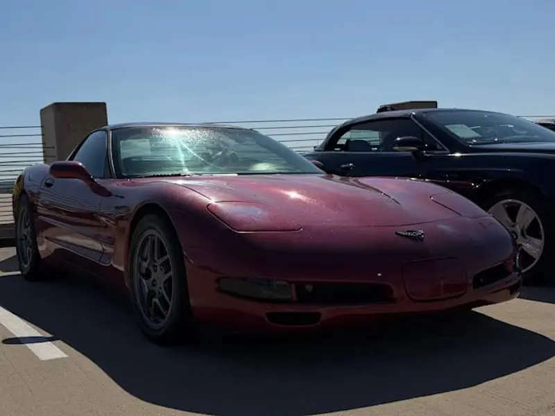 2002 Chevrolet Corvette — photo 3 of 8