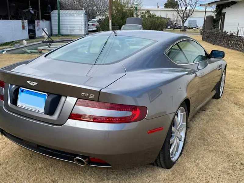 2005 Aston Martin DB9 — photo 3 of 8