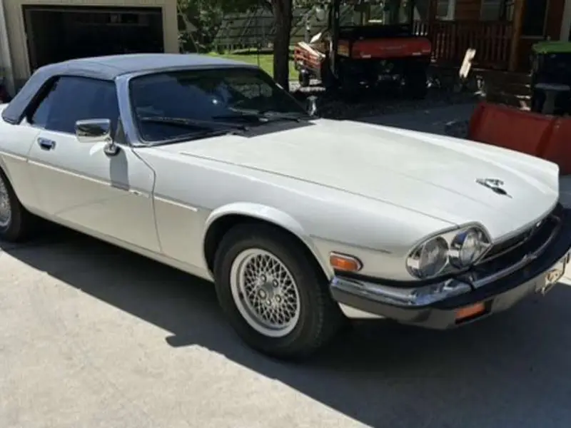 1989 Jaguar XJS — photo 1 of 8