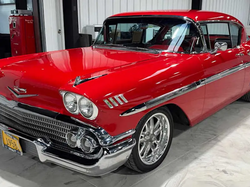 1958 Chevrolet Impala — photo 1 of 8