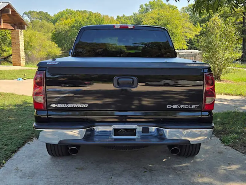 2003 Chevrolet 1500 Silverado LS — photo 5 of 8