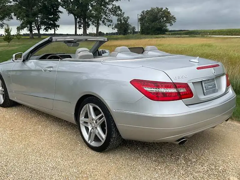 2012 Mercedes-Benz E350 — photo 3 of 8