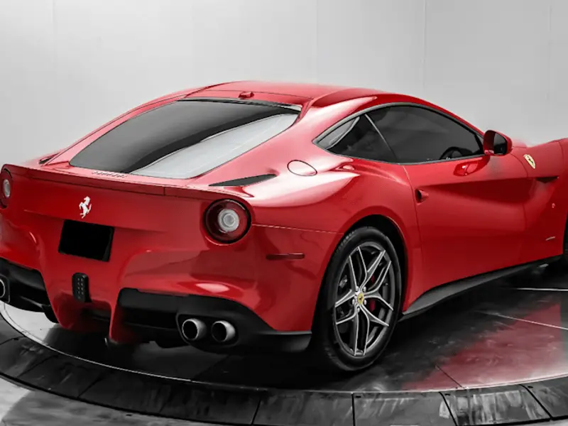 2015 Ferrari F12 Berlinetta — photo 3 of 8