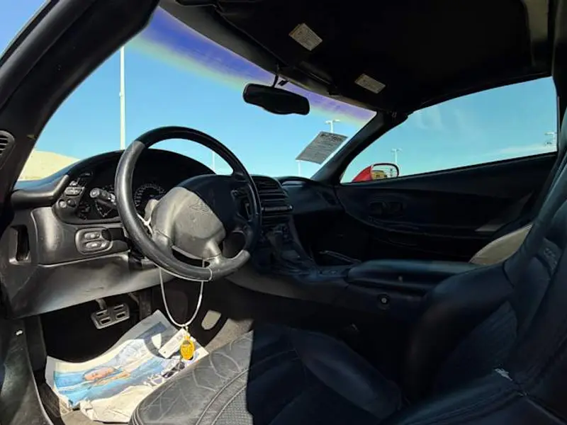 2002 Chevrolet Corvette — photo 6 of 8
