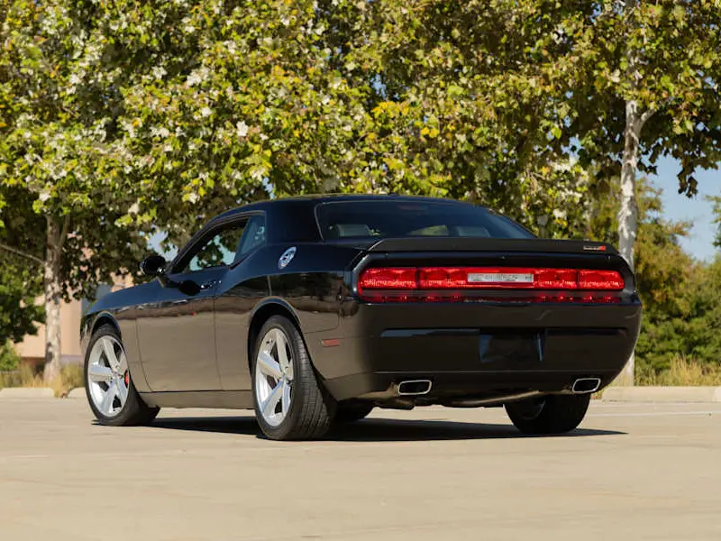 2008 Dodge Challenger SRT-8 First Edition — photo 3 of 8