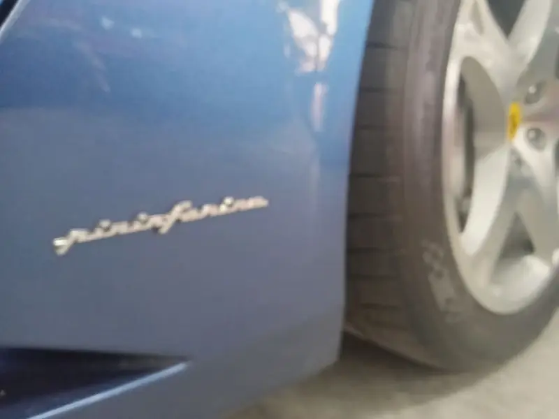 2011 Ferrari California — photo 6 of 8