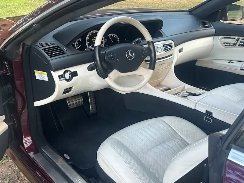 2012 Mercedes-Benz CL550 4Matic — photo 5 of 7