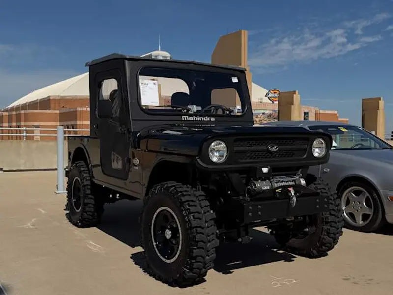 2023 Mahindra Roxor — photo 3 of 6