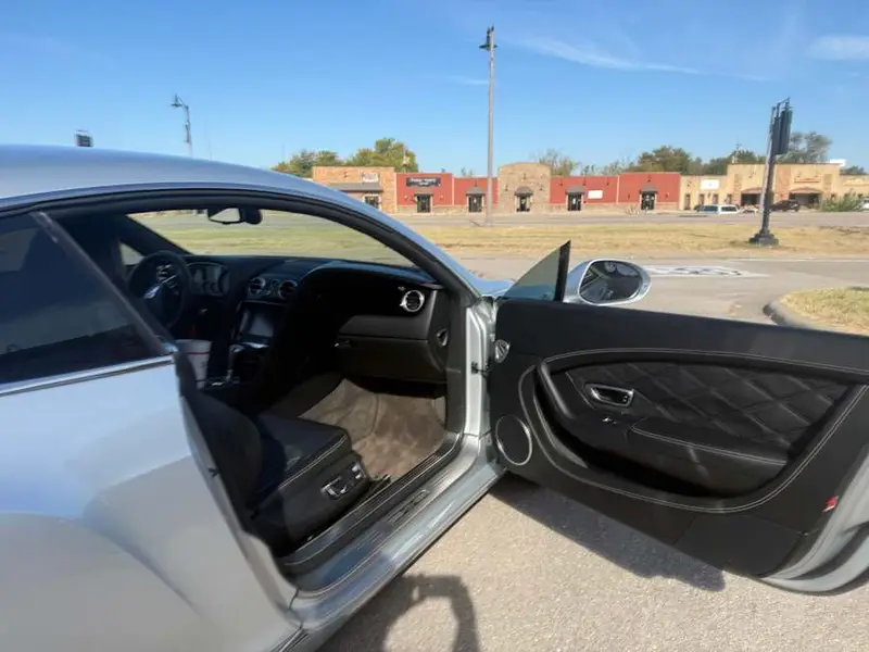 2012 Bentley Continential GT — photo 7 of 8