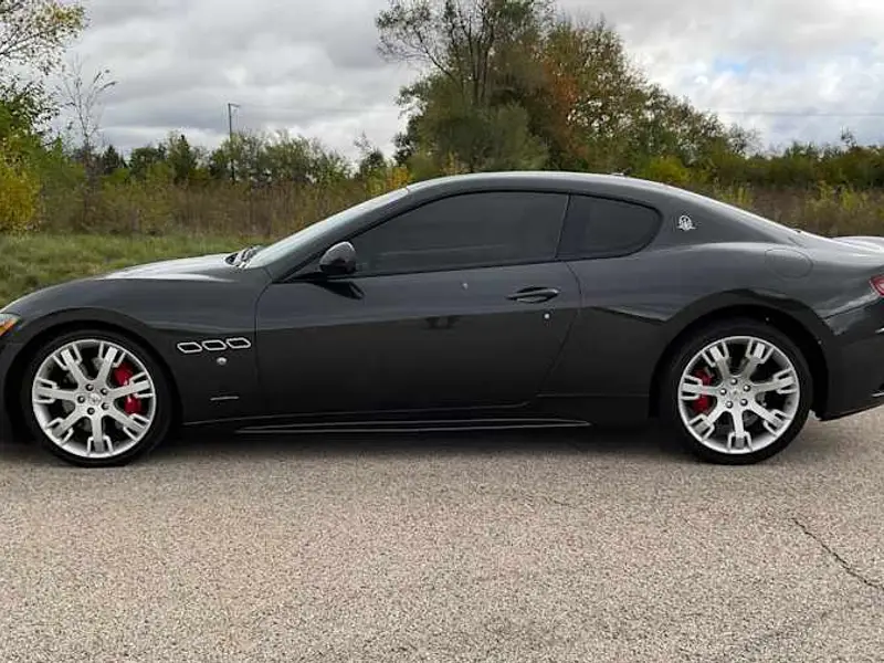2013 Maserati Granturismo Sport — photo 2 of 8