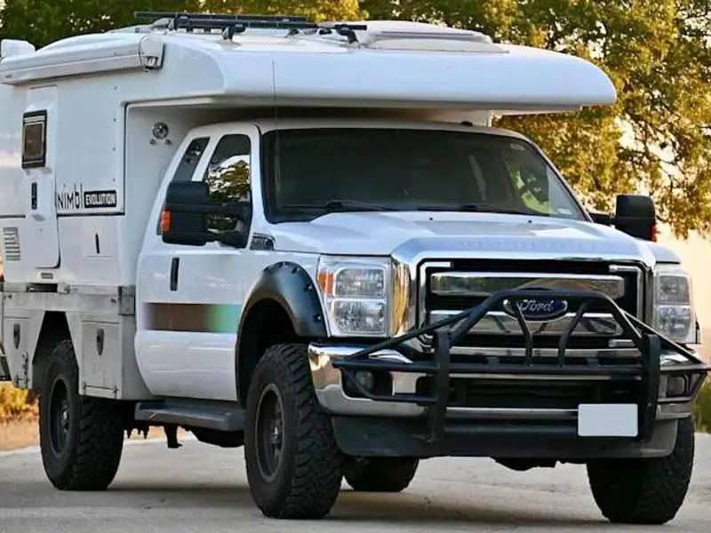 2016 Ford F-350 XP Camper — photo 6 of 8