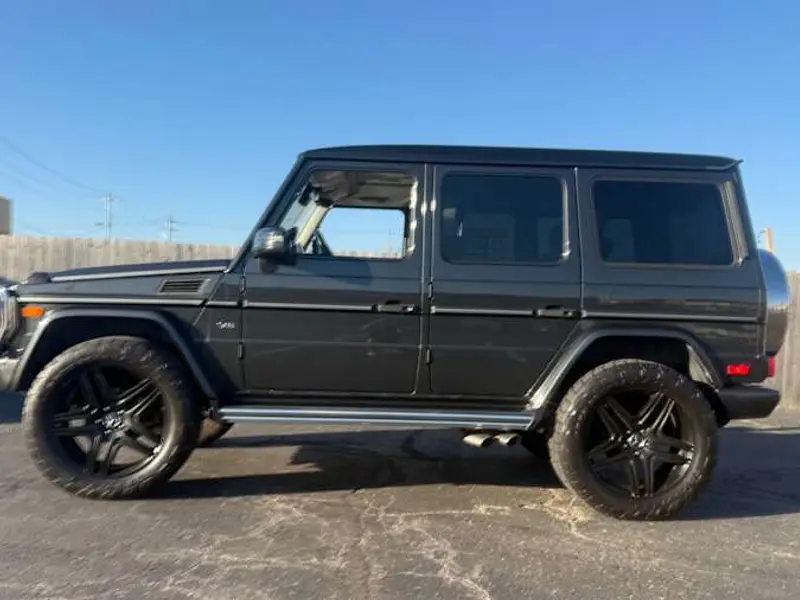 2015 Mercedes-Benz G550 — photo 2 of 8