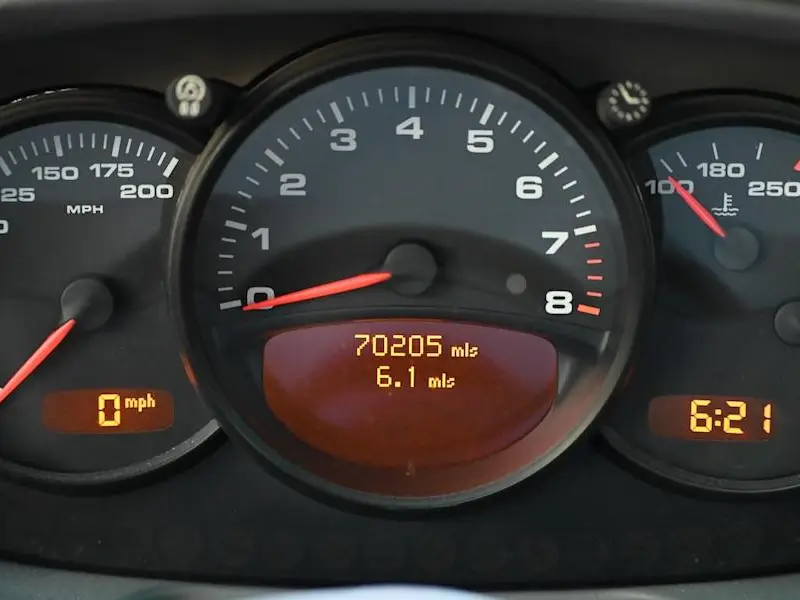 2003 Porsche 911 Carrera 4S — photo 7 of 8