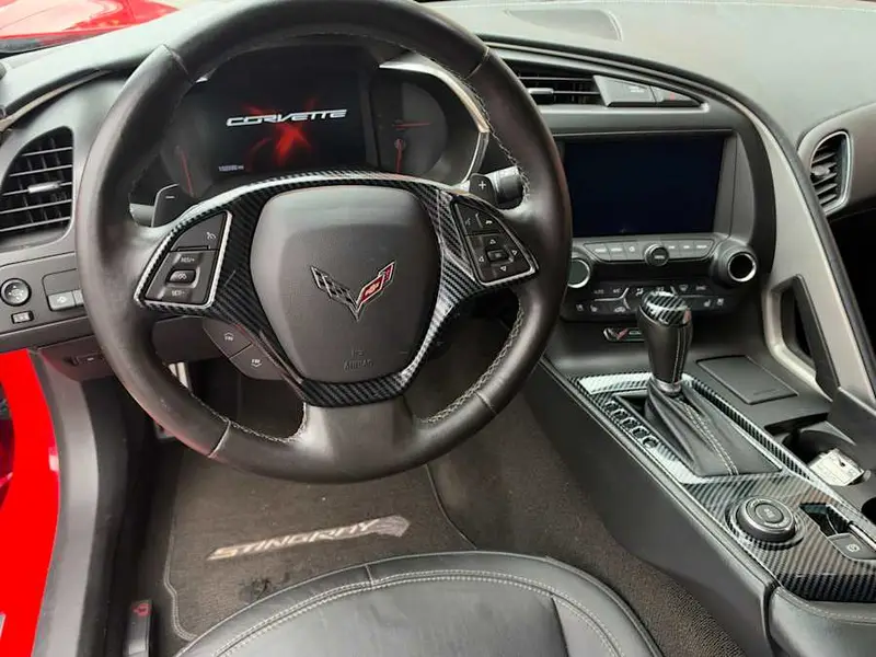 2014 Chevrolet Corvette — photo 6 of 8