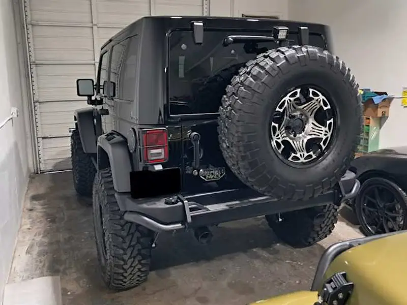 2012 Jeep Wrangler Call of Duty MW3 Edition — photo 8 of 8