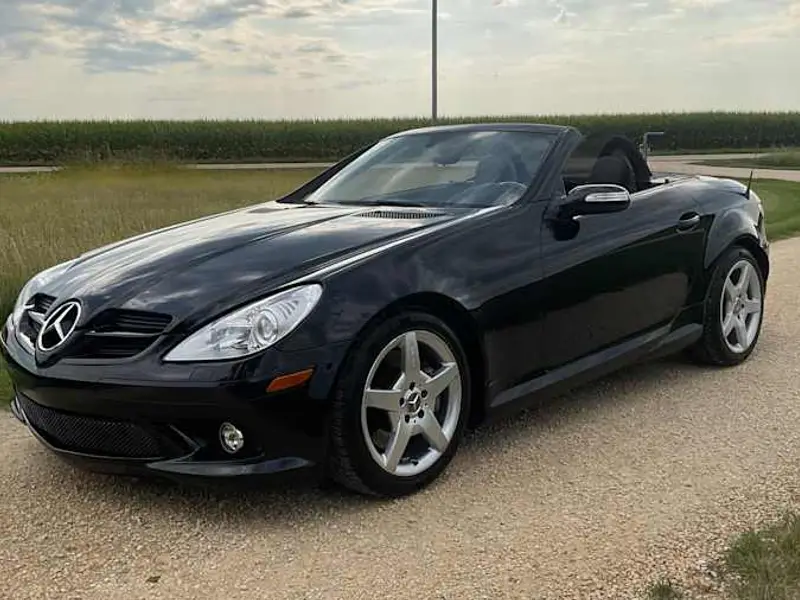 2005 Mercedes-Benz SLK350 — photo 1 of 8
