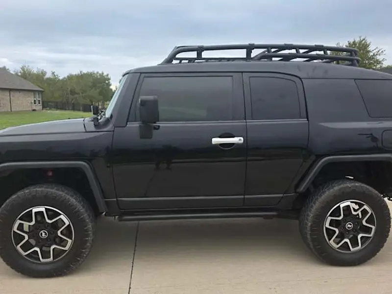 2007 Toyota FJ Cruiser — photo 2 of 8