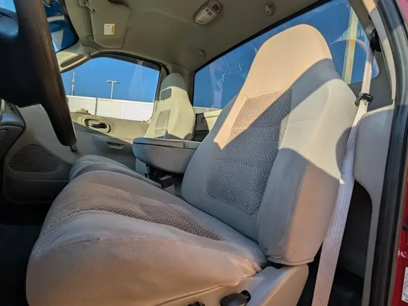 2002 Ford F-150 — photo 6 of 7
