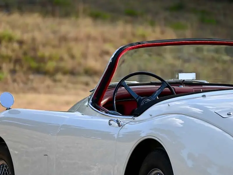 1958 Jaguar XK150 — photo 6 of 8