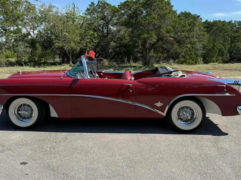 1954 Buick Skylark — photo 2 of 8