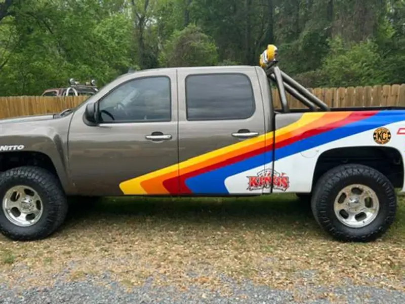 2008 Chevrolet Silverado 1500 — photo 2 of 8