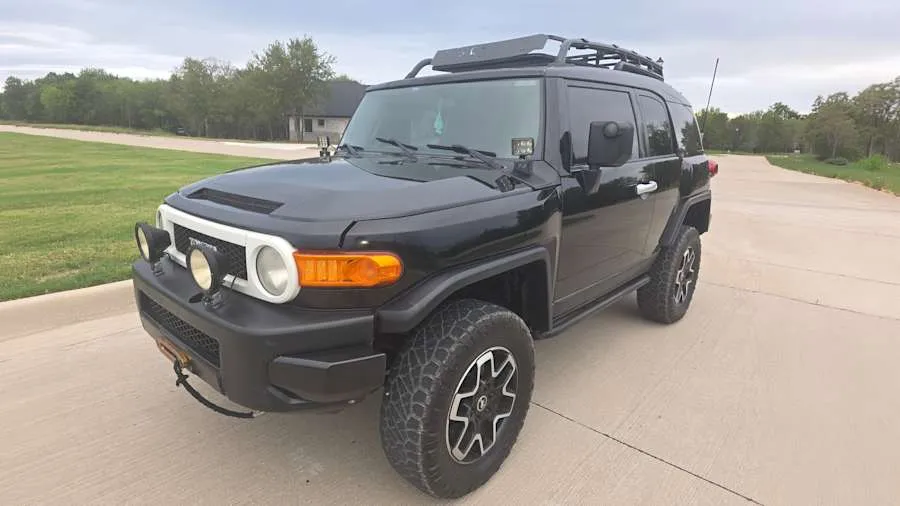 Black 2007 Toyota FJ Cruiser