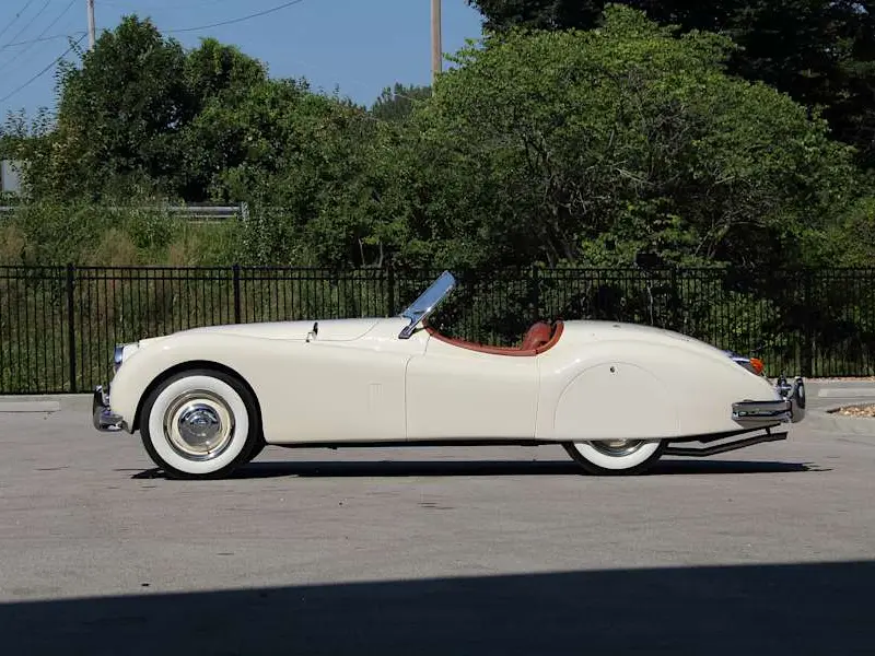 1956 Jaguar XK140 — photo 2 of 8