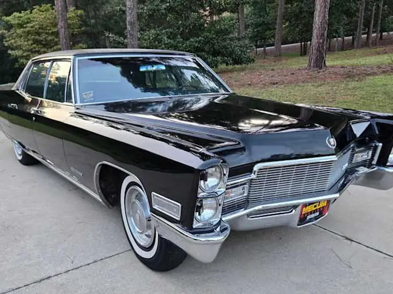 1968 Cadillac Fleetwood Brougham — photo 1 of 8