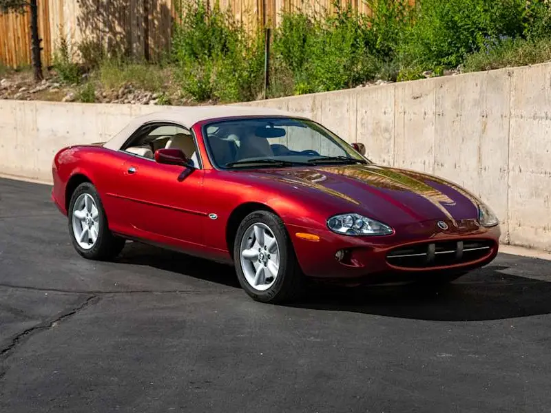 1997 Jaguar XK8 — photo 6 of 8