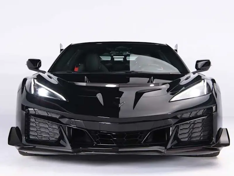 2026 Chevrolet Corvette ZR1 3LZ — photo 4 of 8