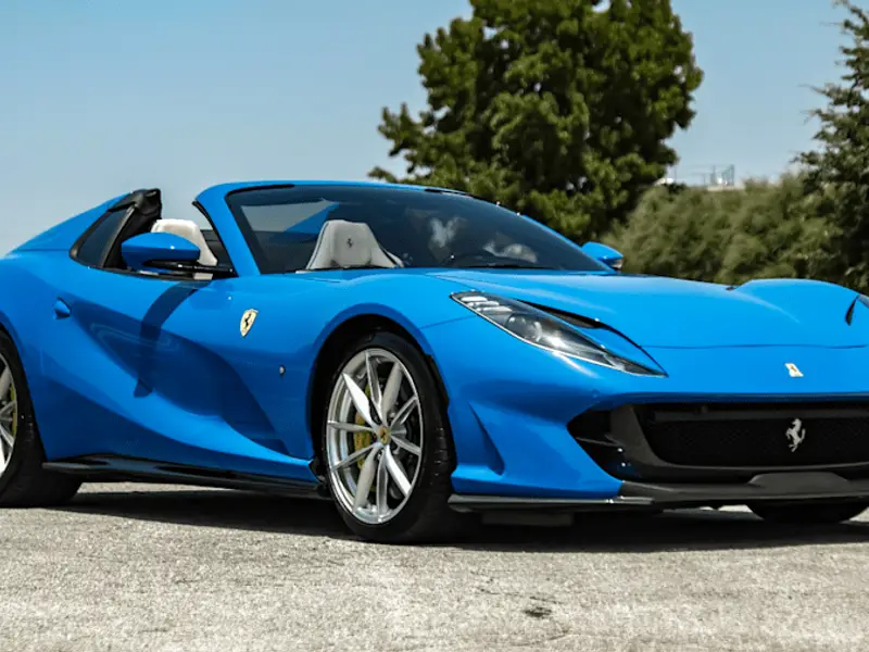 2022 Ferrari 812 GTS — photo 1 of 8